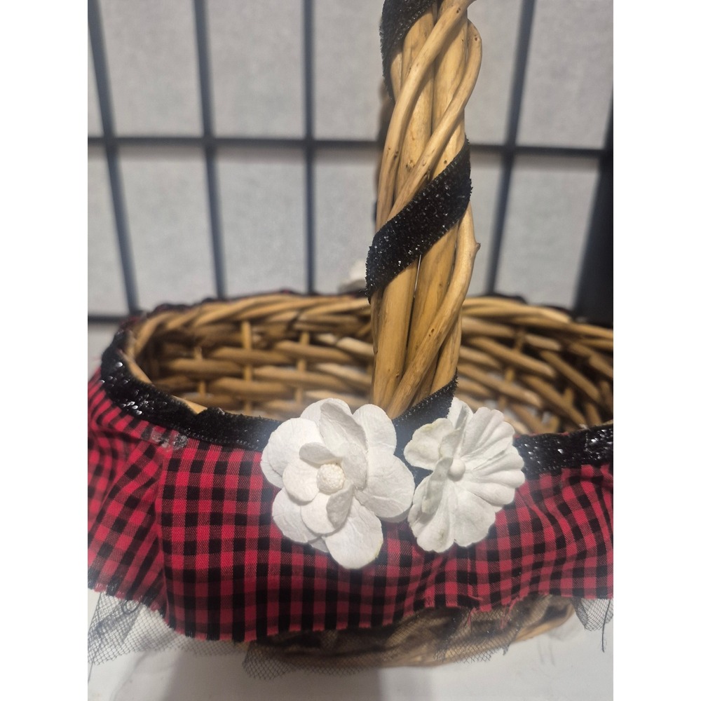 Wicker Little Red Riding Hood Basket Red Black Buffalo Plaid Ruffle Basket